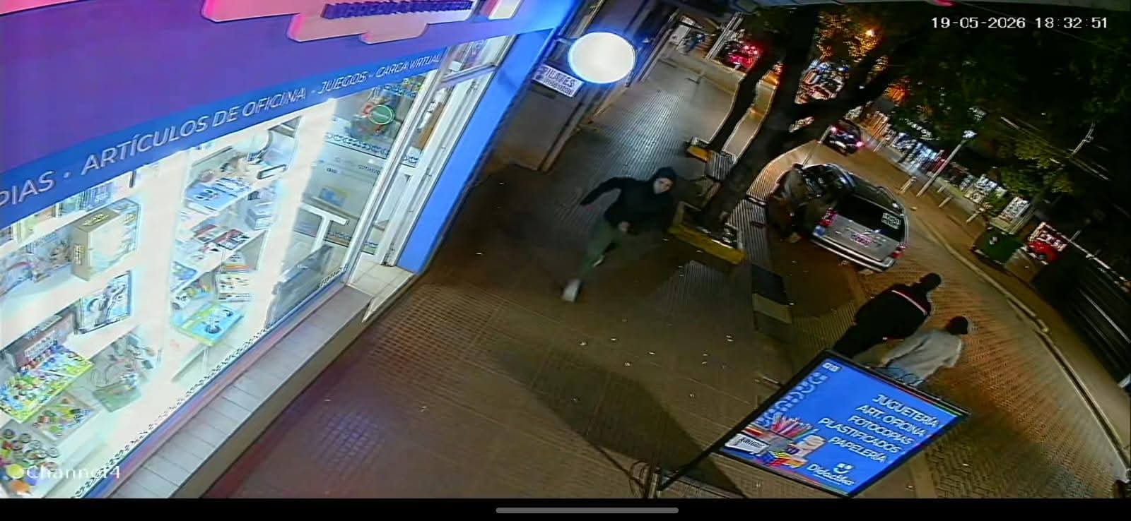 Asaltan a punta de cuchillo a una comerciante en el centro de Eldorado 2